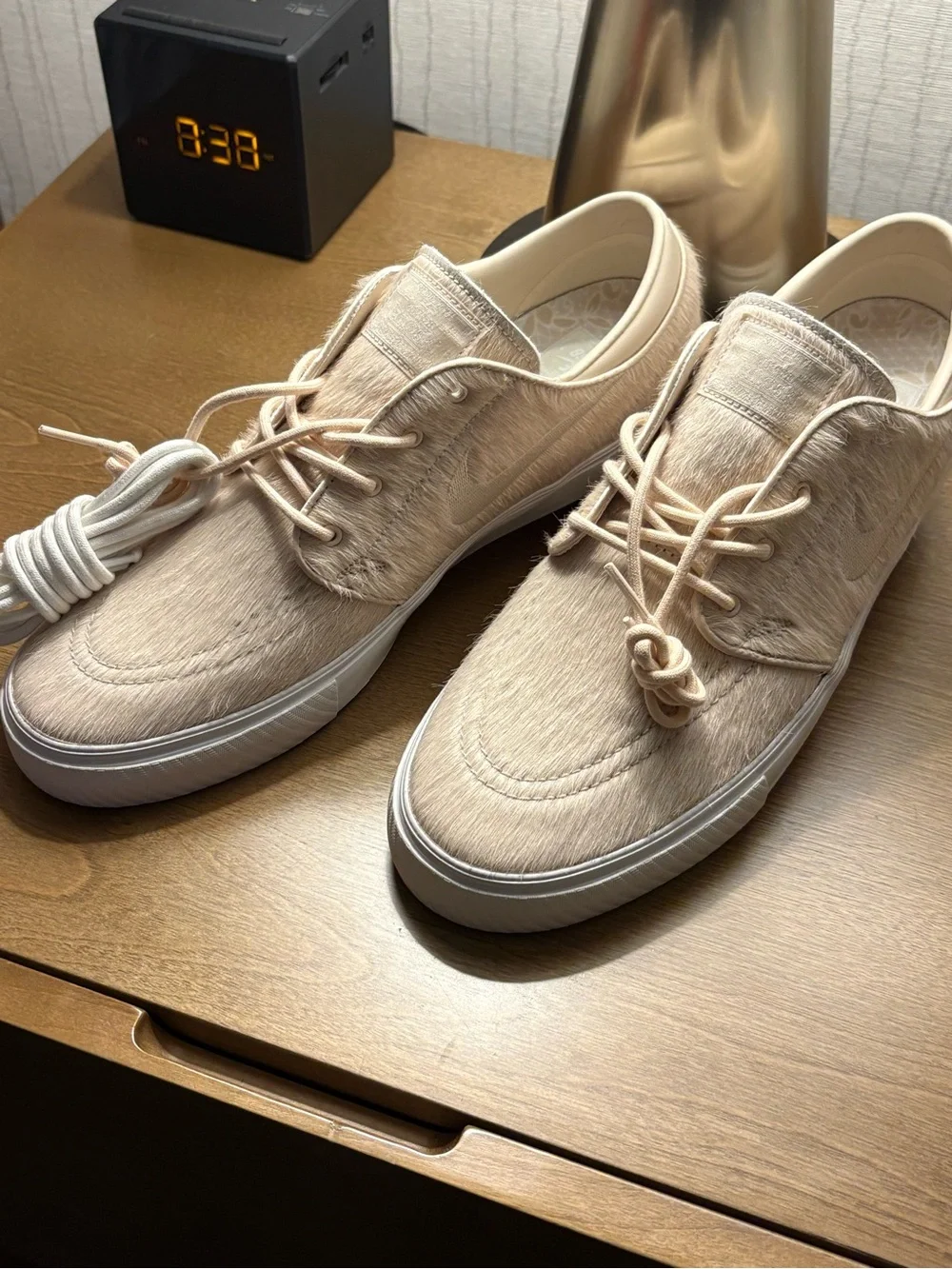 Nike SB Zoom Janoski OG+ SE Pearl White Summit White Mystic Hibiscus